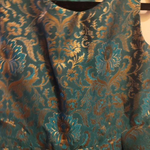 Children's place size 6 color green and gold - Picture 5 of 9